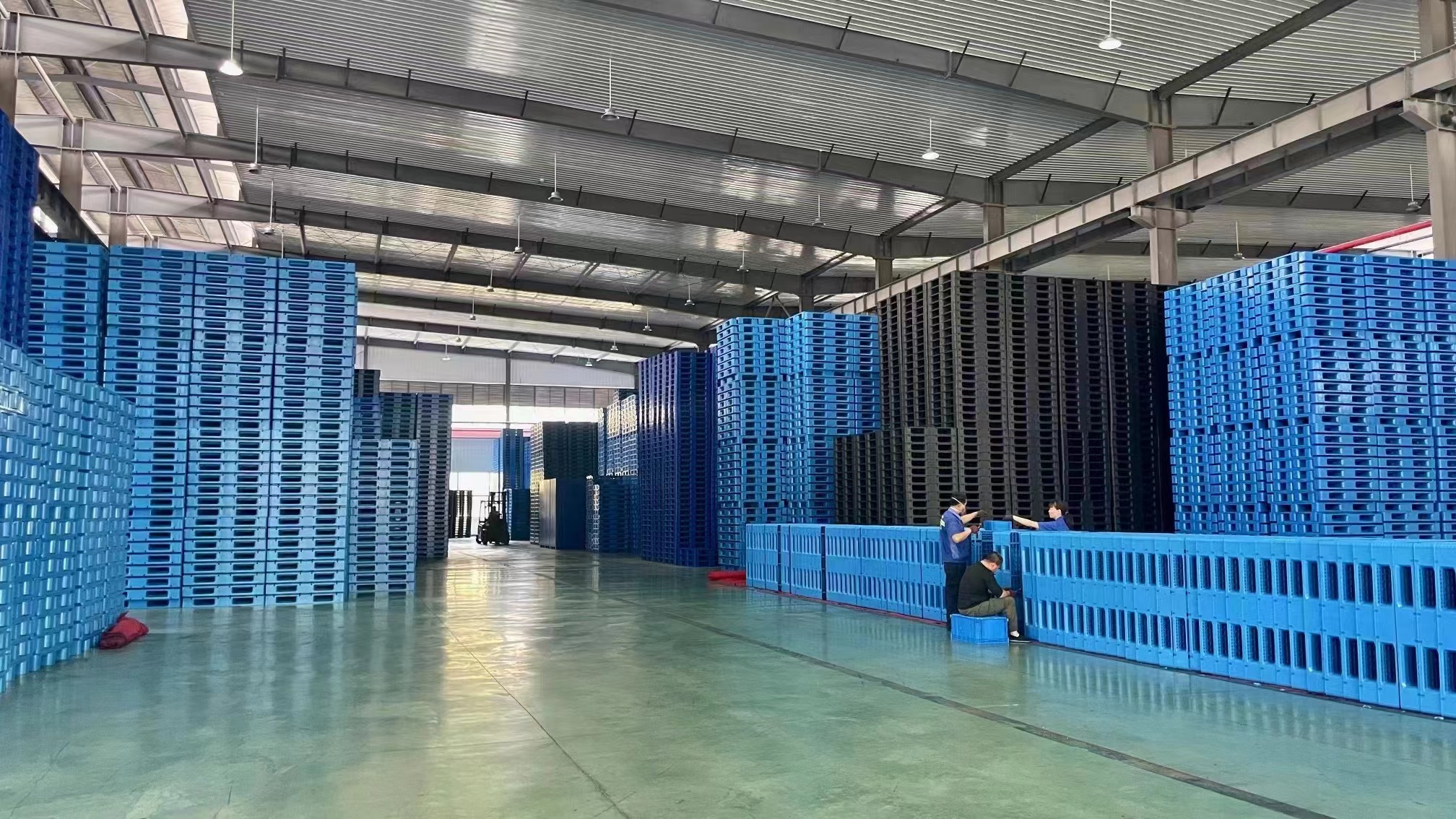 江苏亚新（中国）组织员工赴重庆力优分厂参观学习